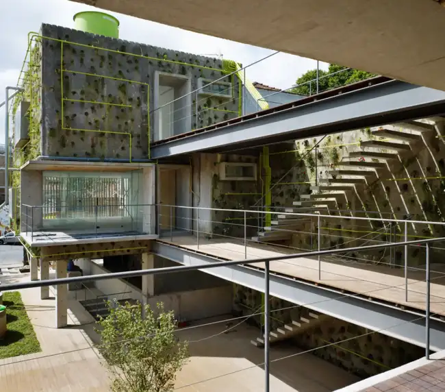 Fachada de edificio ecosostenible